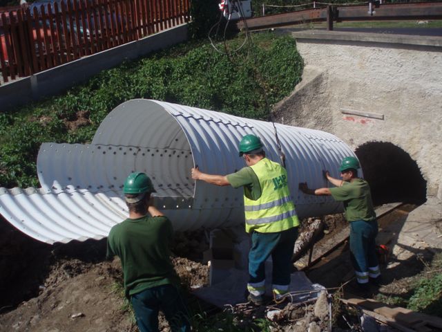 Foto Propustky Pacov/ Cetoraz pro JHP Mosty, a.s. r. 2009