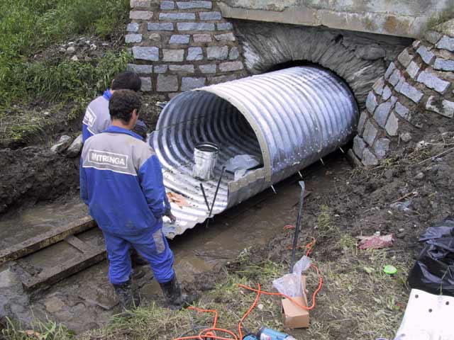 Foto Rekonstrukce propustku Kladno r. 2005